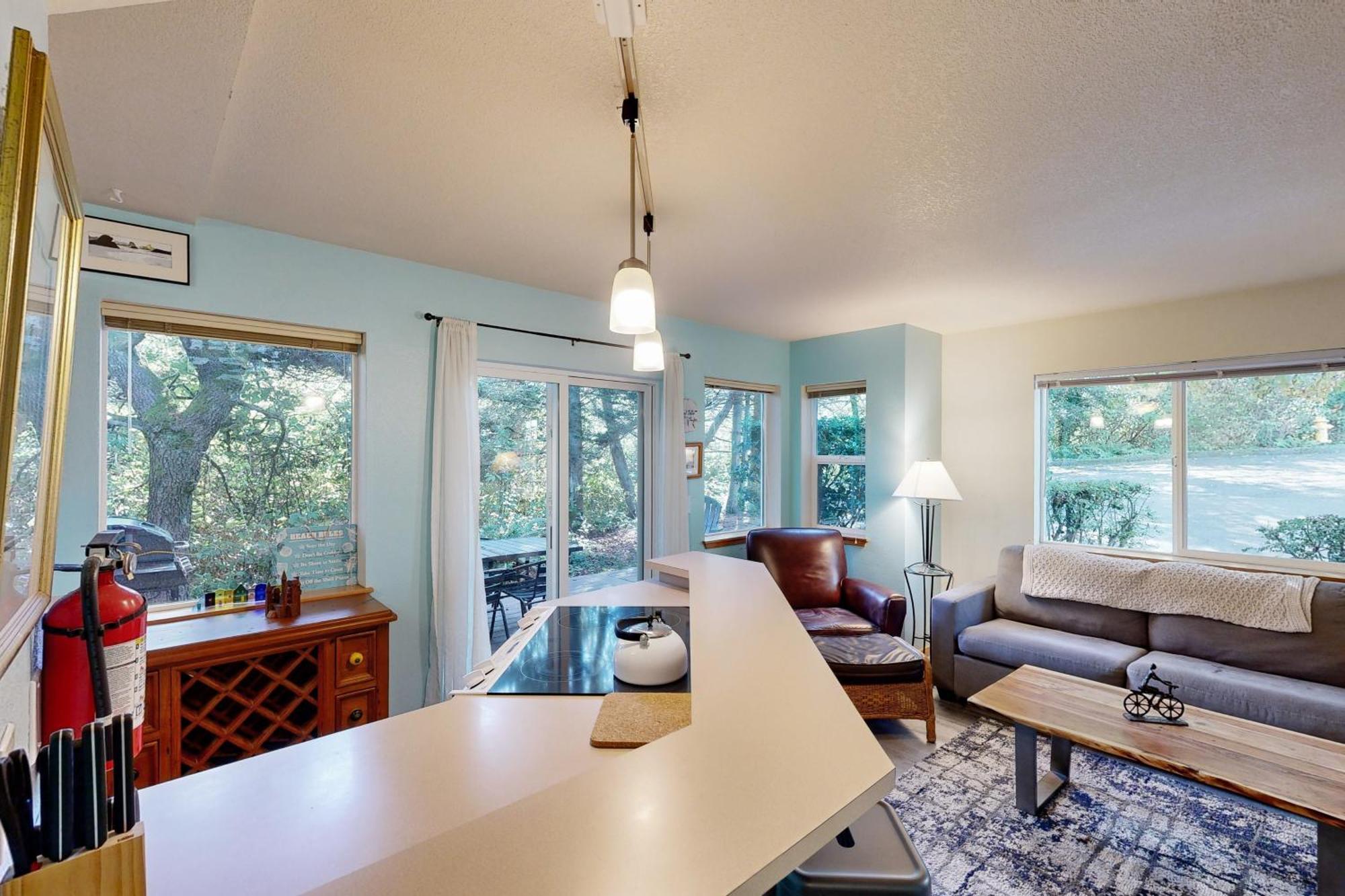 Cozy Cannon Beach Condo Exterior photo